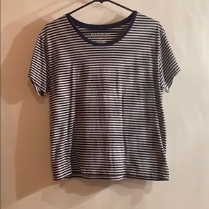 Navy and gray striped Aéropostale t-shirt